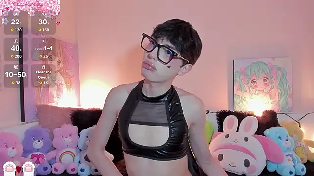 Strawberry Kitty  online show from 02-16-26, 04:19