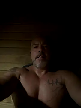 Snapshot of 1totangox chatting on 10-29-25, 10:06 1totangox online show from 10-29-25, 10:06