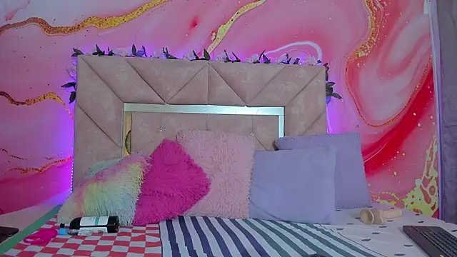 mia  blaze   online show from 11-07-25, 03:06