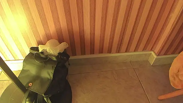 mia  blaze   online show from 02-05-26, 03:00