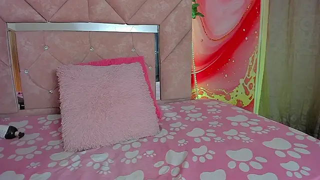 mia  blaze   online show from 02-12-26, 03:01