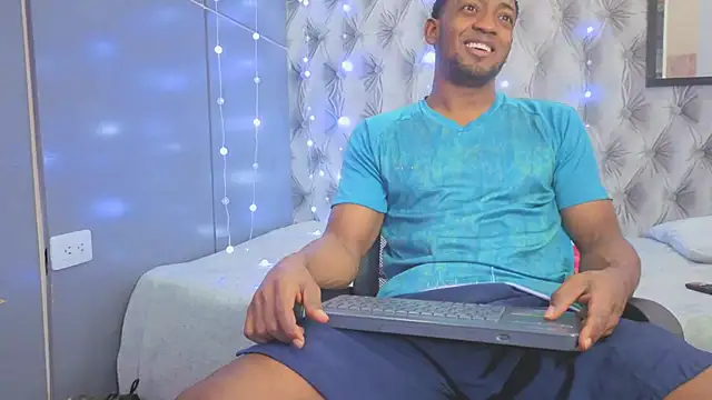 Stevenbrand online show from 12-02-25, 07:09