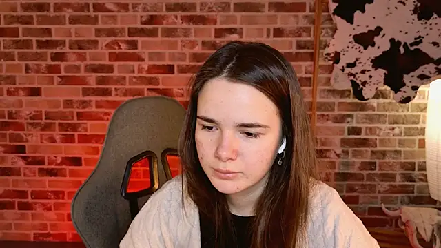 May Bloom online show from 02-18-26, 06:09