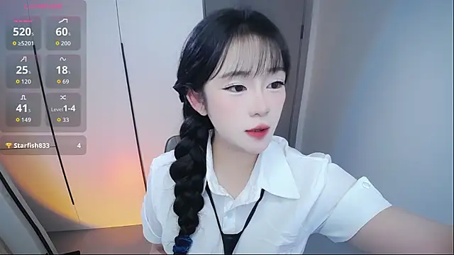 Kinadolly online show from 11-30-25, 06:06