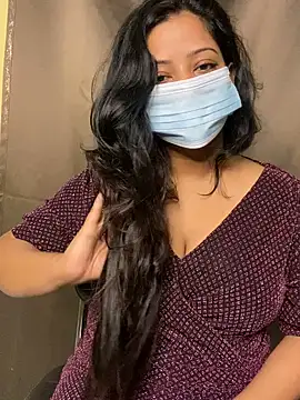 Snapshot of simmi78 chatting on 11-03-25, 10:05 simmi78 online show from 11-03-25, 10:05