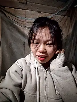 linh-miu99 online show from 02-03-26, 03:04