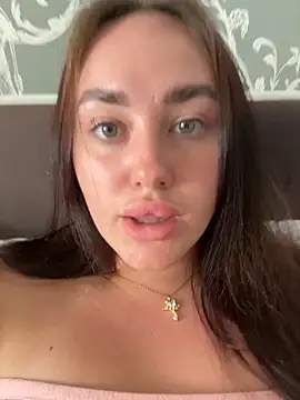 KiraSunshine online show from 03-01-26, 02:57