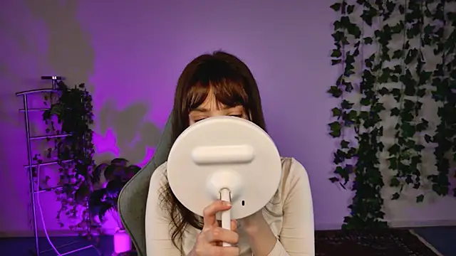 KiraVair online show from 04-01-26, 11:11