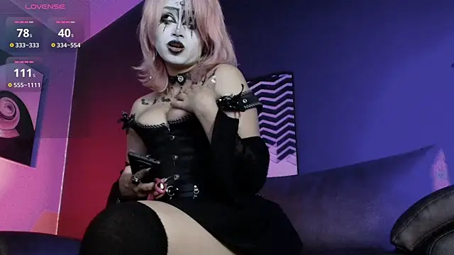 Navier   online show from 04-07-26, 04:35