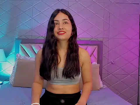 ViolettRouse online show from 11-24-25, 02:39