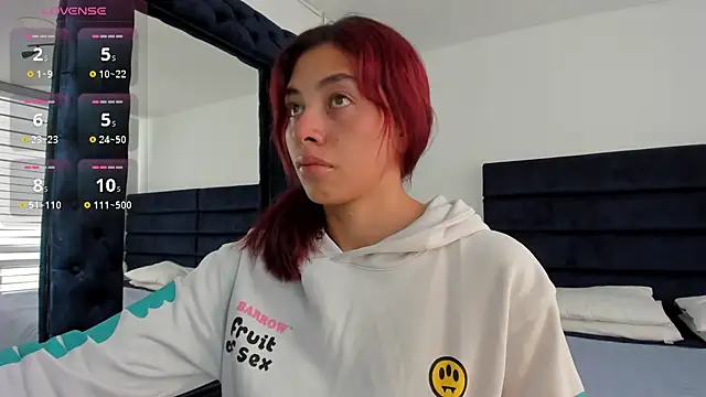 melanie roux   online show from 02-04-26, 12:33