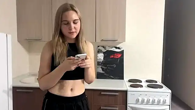 MyraLitterers online show from 10-19-25, 03:01