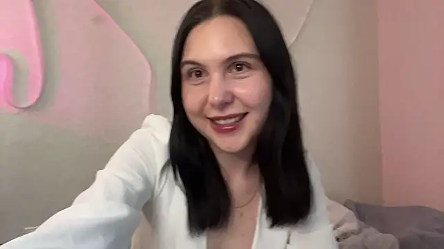 Snapshot of MyraLitterers chatting on 07-02-26, 04:35 MyraLitterers online show from 07-02-26, 04:35