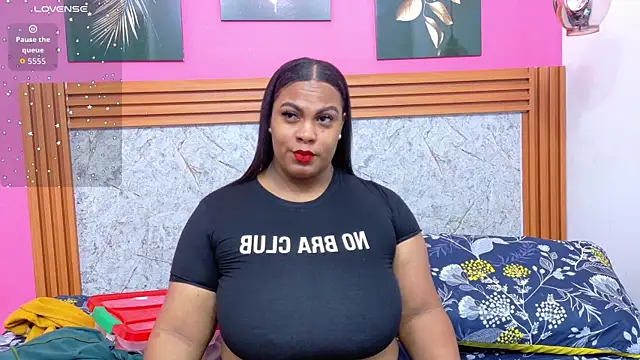 Snapshot of matureahomegirl chatting on 01-18-26, 12:20 matureahomegirl online show from 01-18-26, 12:20