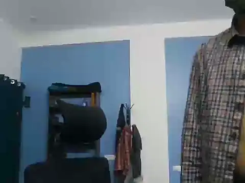 Snapshot of FramingSilents chatting on 02-27-26, 05:02 FramingSilents online show from 02-27-26, 05:02