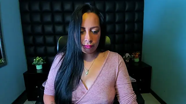 AshleyMontenegro online show from 01-08-26, 07:49