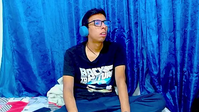 DavTwink3100 online show from 02-04-26, 02:17