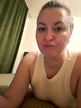 Snapshot of Amelia-Diamond chatting on 11-20-25, 11:59 Amelia-Diamond online show from 11-20-25, 11:59