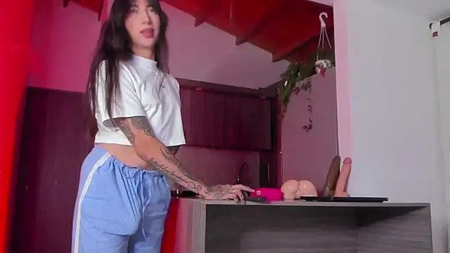 valeriahornier online show from 11-20-25, 10:15