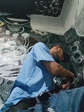 Snapshot of vergueo3 chatting on 11-28-25, 03:09 vergueo3 online show from 11-28-25, 03:09