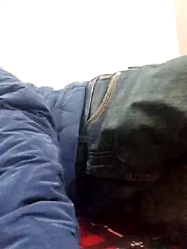 Snapshot of rahulsexyb chatting on 12-17-25, 09:59 rahulsexyb online show from 12-17-25, 09:59