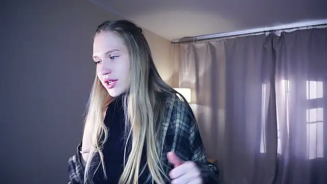 NadinePogar online show from 10-27-25, 07:23