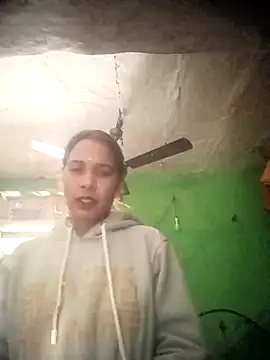 Snapshot of NEXIQRAN chatting on 11-22-25, 04:00 NEXIQRAN online show from 11-22-25, 04:00