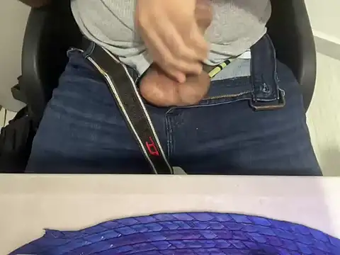 EdgarLopez69 online show from 03-04-26, 10:21