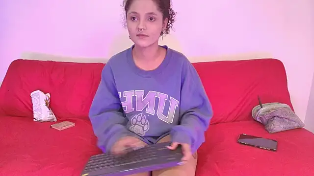 Nikki  uwu online show from 06-07-26, 08:23