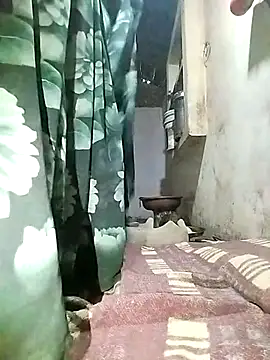 Hot cauple indian online show from 03-19-26, 12:58