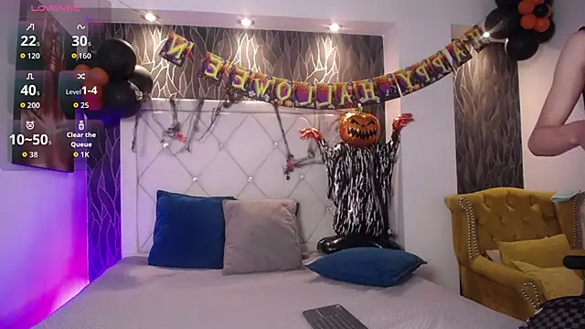 Snapshot of Mike_lawford1 chatting on 10-30-25, 01:34 Mike lawford1 online show from 10-30-25, 01:34