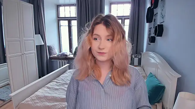 Snapshot of TeganMorenz chatting on 10-30-25, 11:11 TeganMorenz online show from 10-30-25, 11:11