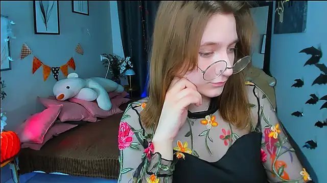 fairy tara online show from 10-26-25, 08:48