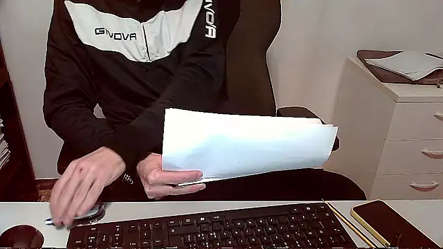 topg84 online show from 12-05-25, 06:37