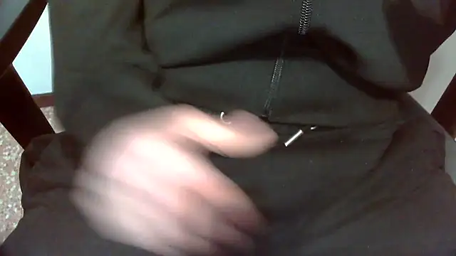 Snapshot of topg84 chatting on 02-22-26, 05:00 topg84 online show from 02-22-26, 05:00