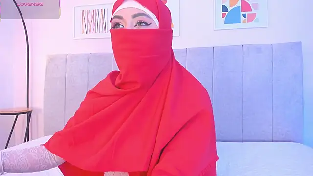 fatiima  online show from 04-06-26, 07:04