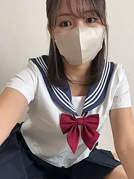 Snapshot of Rui_87 chatting on 10-29-25, 02:03 Rui 87 online show from 10-29-25, 02:03