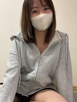 Snapshot of Rui_87 chatting on 11-05-25, 12:43 Rui 87 online show from 11-05-25, 12:43