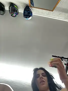 wwwdddccc1 online show from 04-07-26, 06:30