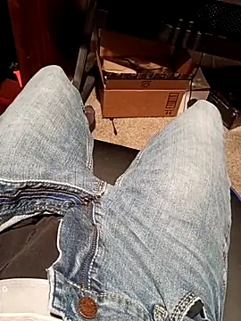 SirDirty34 online show from 10-19-25, 06:03