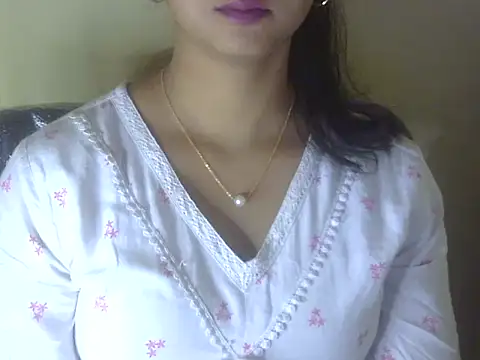 shimz  online show from 11-30-25, 06:06