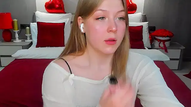 Stella Light online show from 02-27-26, 06:41