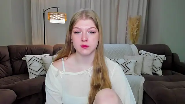 Snapshot of Stella_Light chatting on 06-02-26, 11:34 Stella Light online show from 06-02-26, 11:34