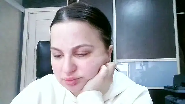 Snapshot of Denalynn chatting on 03-01-26, 01:29 Denalynn online show from 03-01-26, 01:29