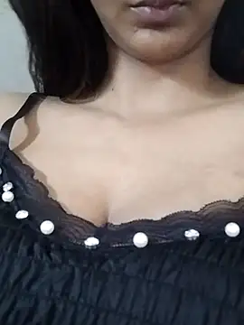 Aaliya BigBoobs 1 online show from 06-06-26, 09:14