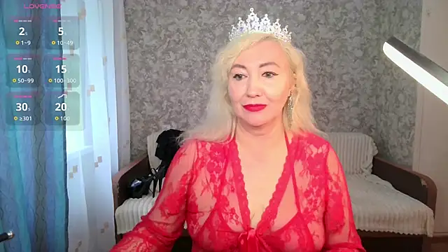 Snapshot of LadyKriss chatting on 07-14-26, 03:55 LadyKriss online show from 07-14-26, 03:55