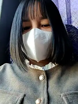 Mina-02 online show from 11-28-25, 07:44