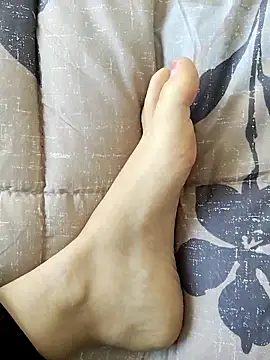 Snapshot of sexydeaChanel chatting on 02-21-26, 02:40 sexydeaChanel online show from 02-21-26, 02:40