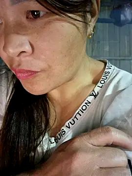 chipu06 online show from 10-26-25, 01:39