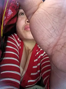 chipu06 online show from 02-11-26, 08:47